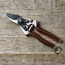 Load image into Gallery viewer, Felco 6 Elite - Ergonomic Medium Pruning Shears