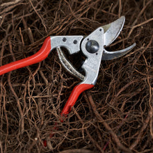 Load image into Gallery viewer, Felco 14 - Ergonomic Small Pruning Shears