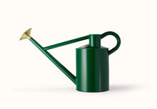 Load image into Gallery viewer, Haws &#39;The Bearwood Brook&#39; Watering Can 9L - Green
