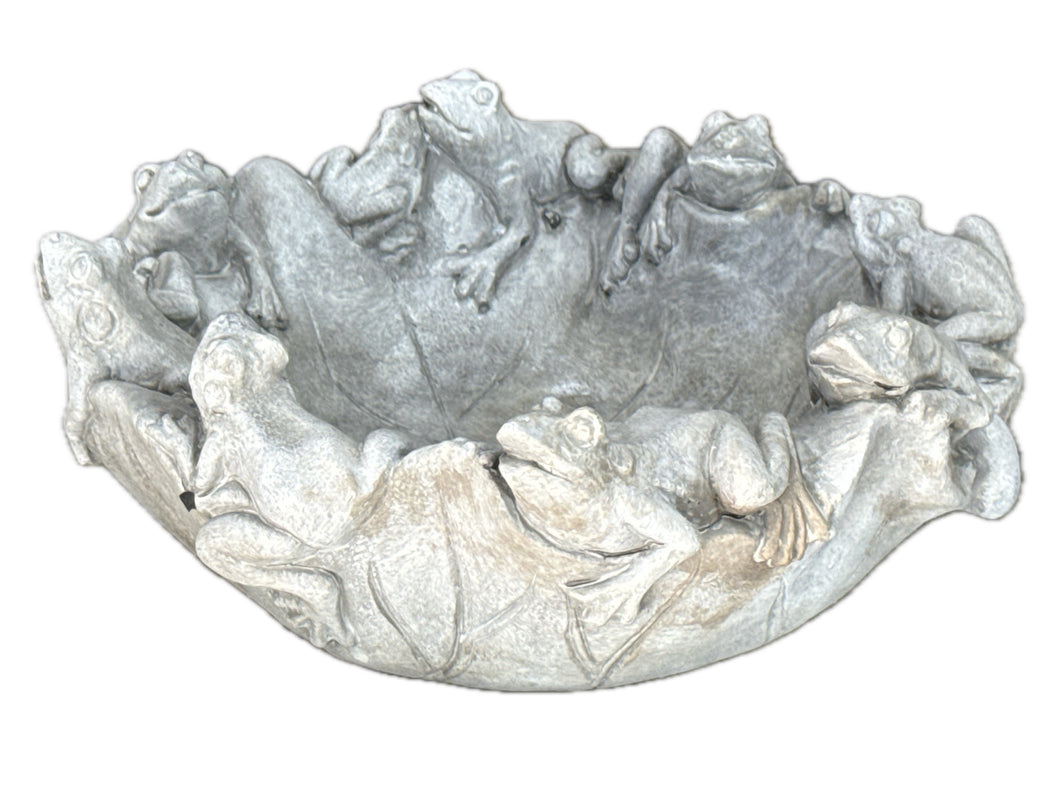 Circle of Frogs Planter