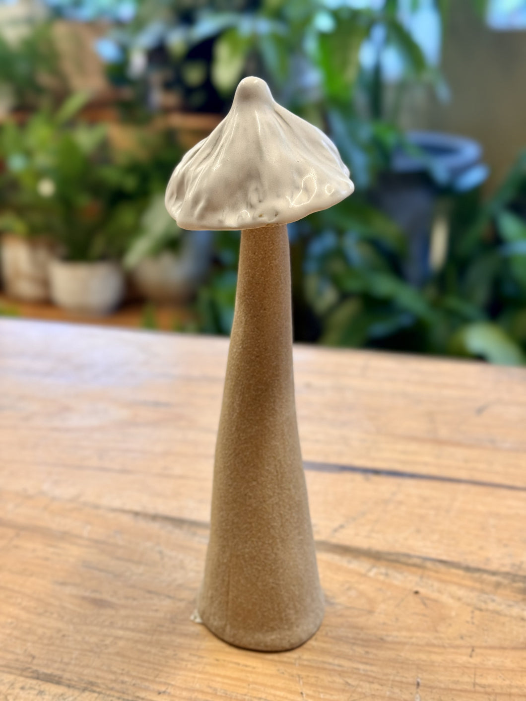 Single Standing Mushroom White Washed