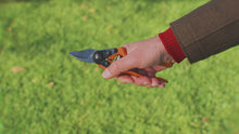 Load and play video in Gallery viewer, Felco 6 Color Edition - Tangerine Blaze
