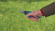 Load and play video in Gallery viewer, Felco 6 Color Edition - Electric Blue
