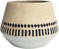 Kyra squat planter