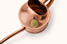 Load image into Gallery viewer, Haws &#39;The Fazeley Flow&#39; 0.5L Watering Can - Copper
